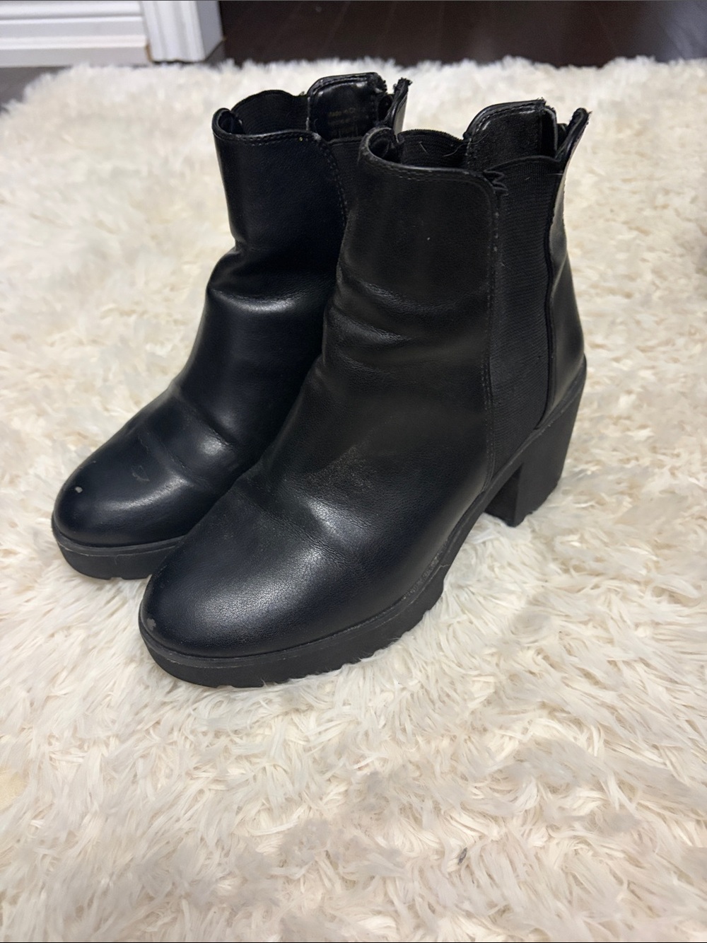 Aldo Black Leather Block Heel Chelsea Booties
